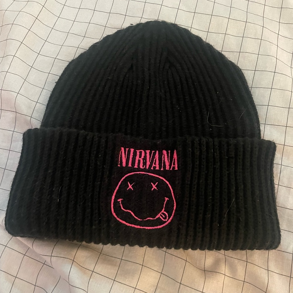 H&M Nirvana beanie